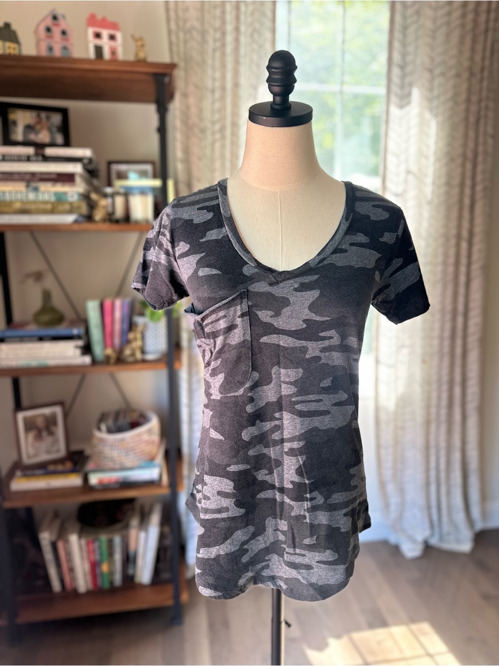 Z Supply Charcoal Gray V-Neck Tee